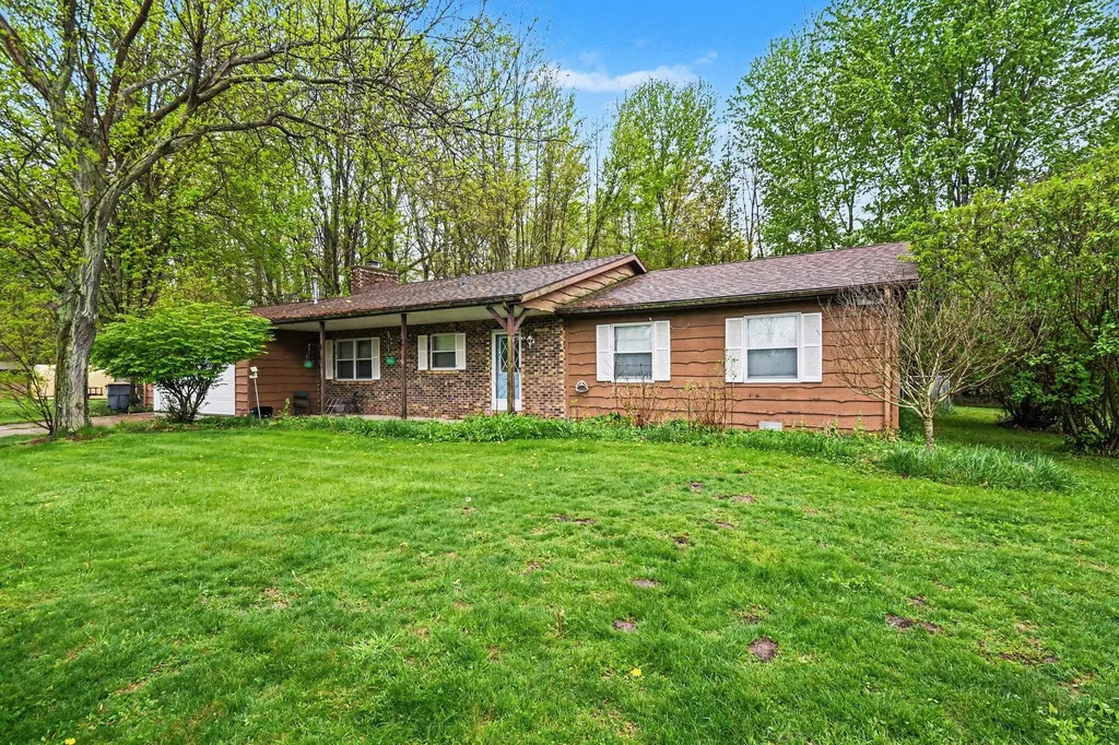 5564 Newton Avenue Coloma Charter Township MI 49038