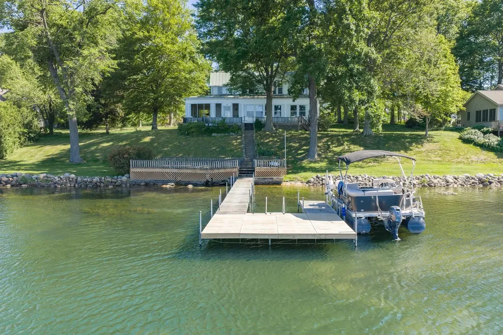 61305 Crooked Creek Road Penn Township MI 49031