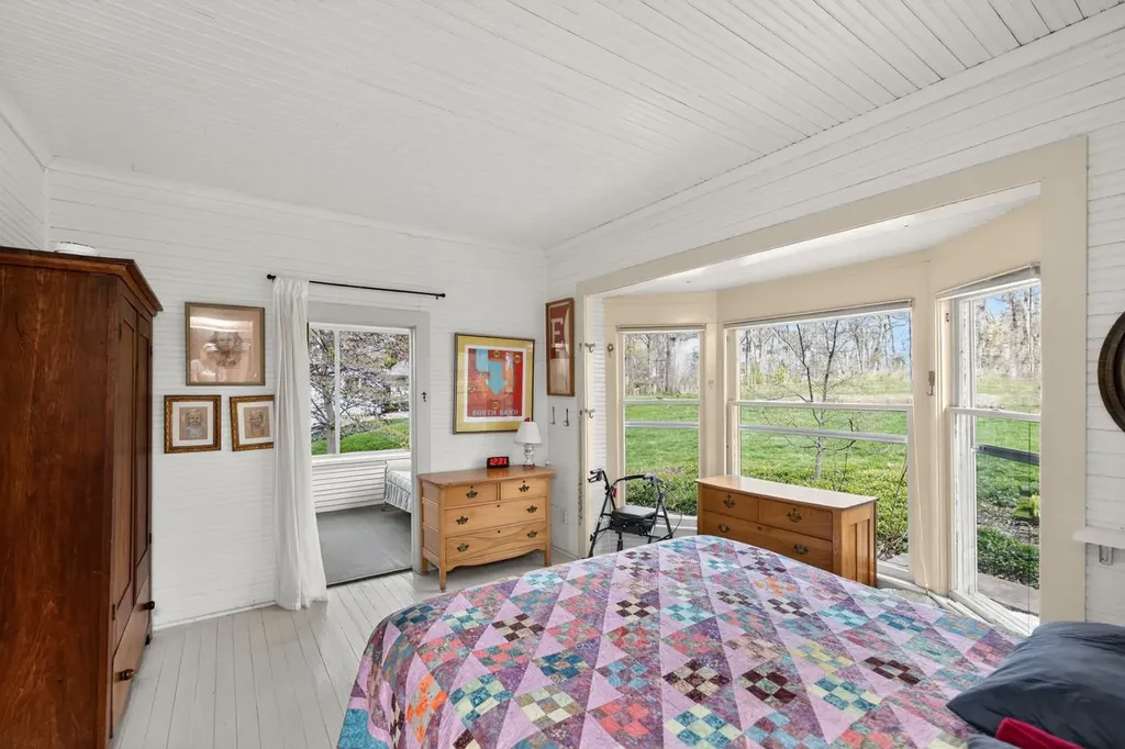 61305 Crooked Creek Road Penn Township MI 49031