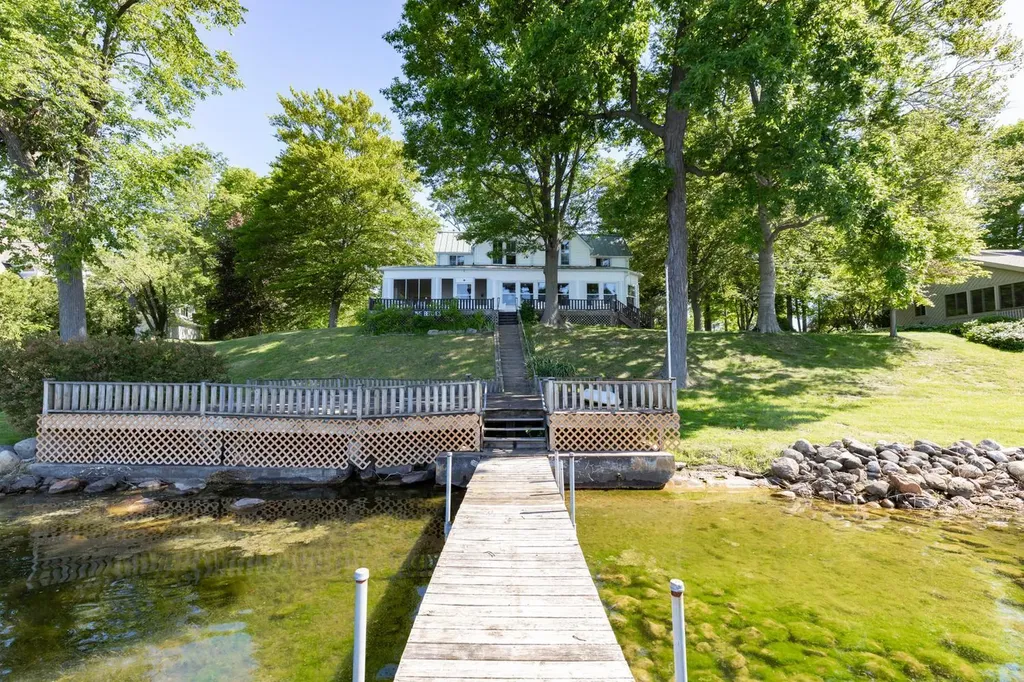 61305 Crooked Creek Road Penn Township MI 49031