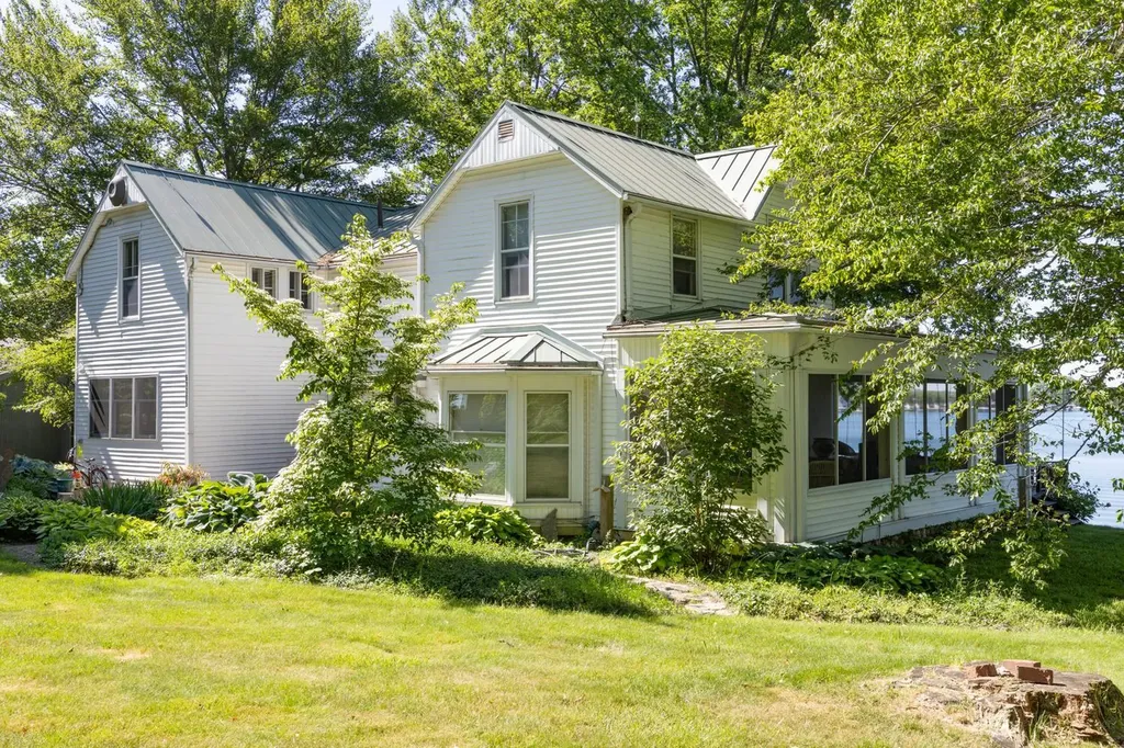 61305 Crooked Creek Road Penn Township MI 49031