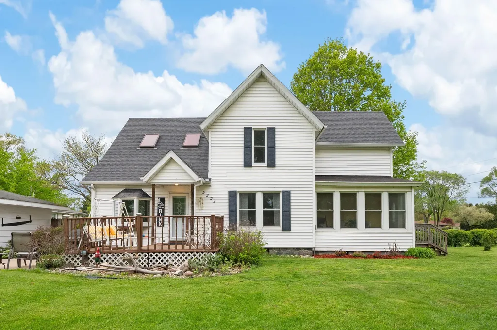 5232 Washington Avenue Lincoln Charter Township MI 49085