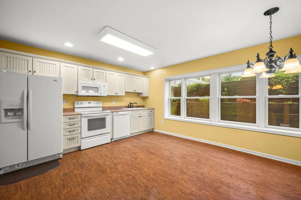 5232 Washington Avenue Lincoln Charter Township MI 49085