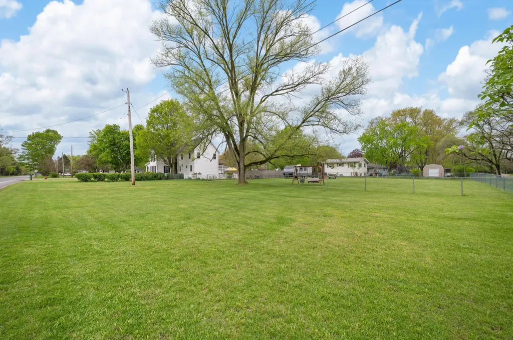 5232 Washington Avenue Lincoln Charter Township MI 49085