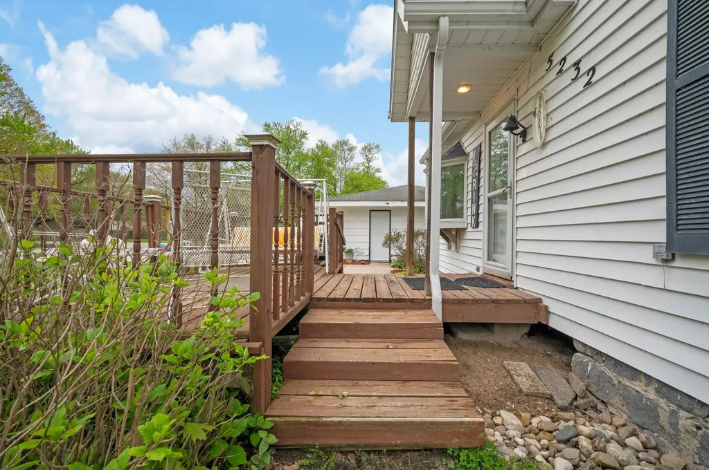 5232 Washington Avenue Lincoln Charter Township MI 49085