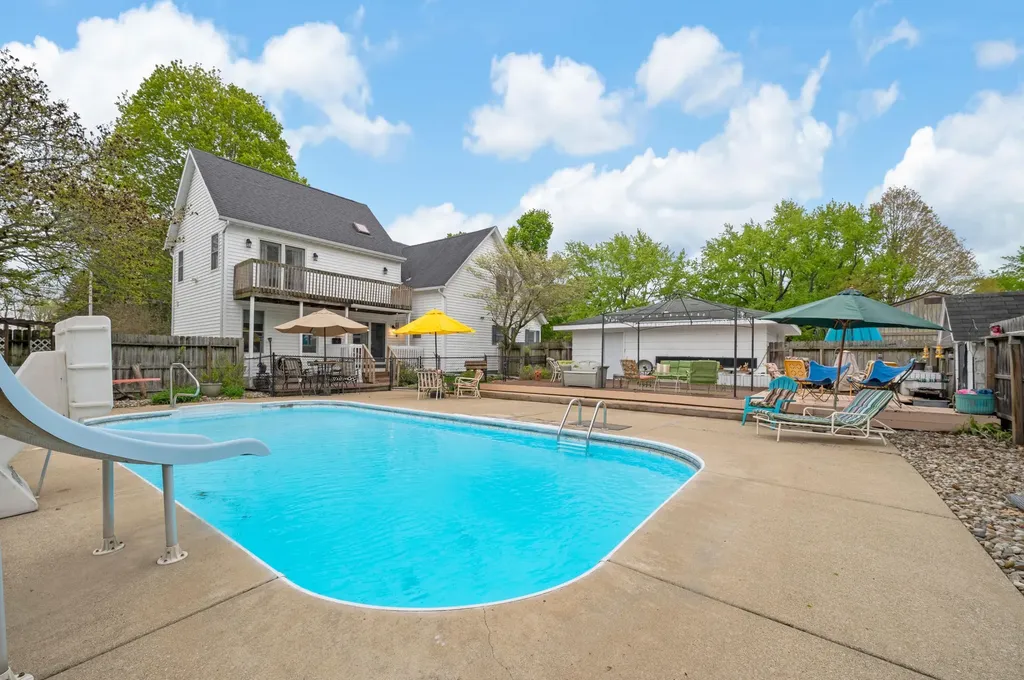 5232 Washington Avenue Lincoln Charter Township MI 49085