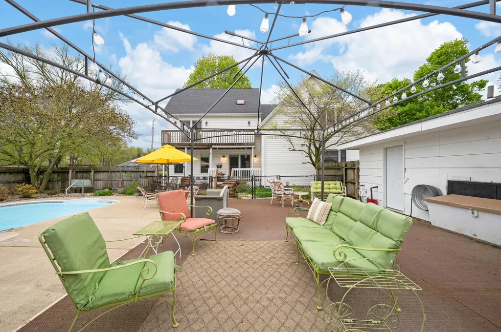 5232 Washington Avenue Lincoln Charter Township MI 49085