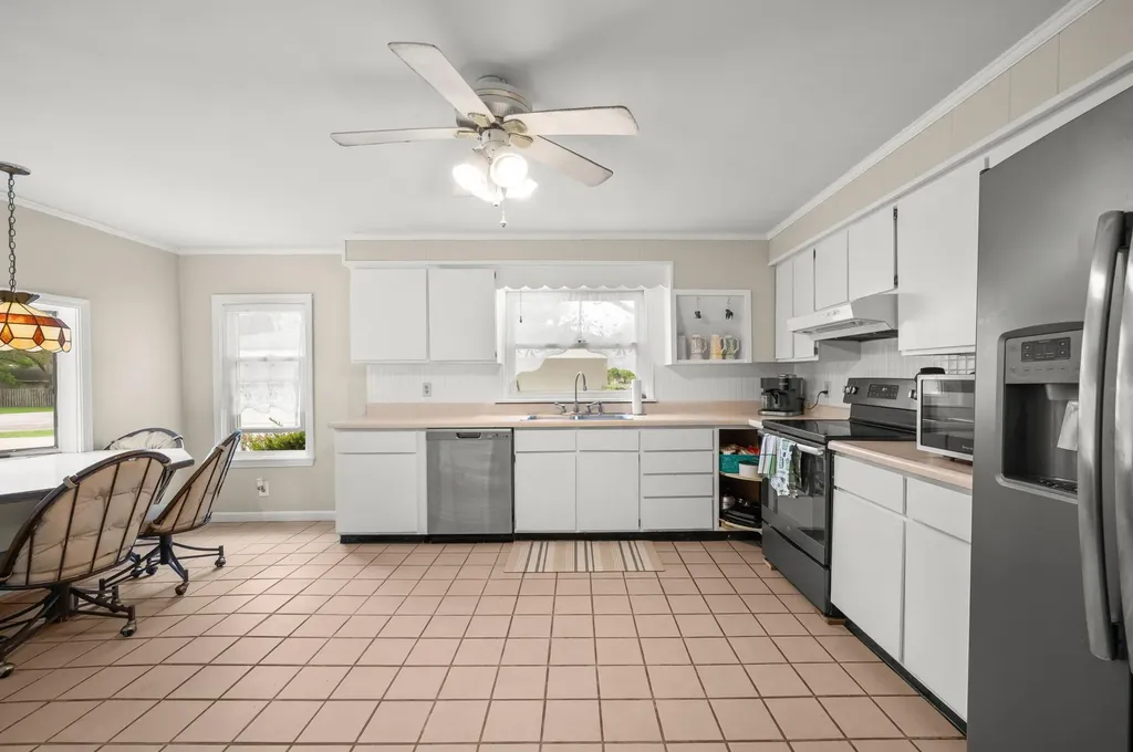 5232 Washington Avenue Lincoln Charter Township MI 49085