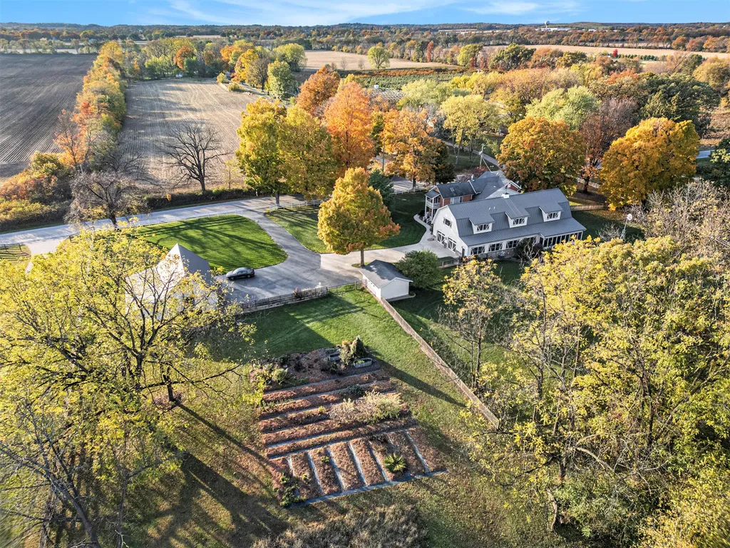 2325 Portage Road Bertrand Township MI 49120