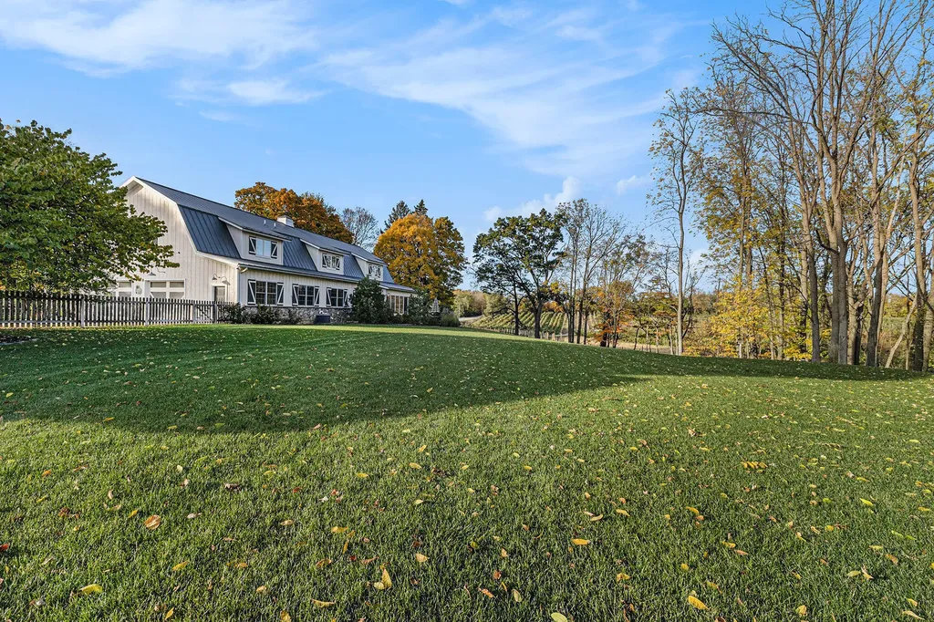 2325 Portage Road Bertrand Township MI 49120