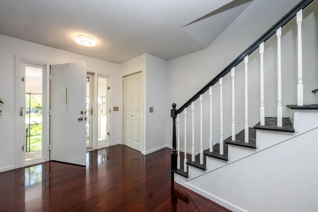 3461 W Valley View Drive St. Joseph Charter Township MI 49085
