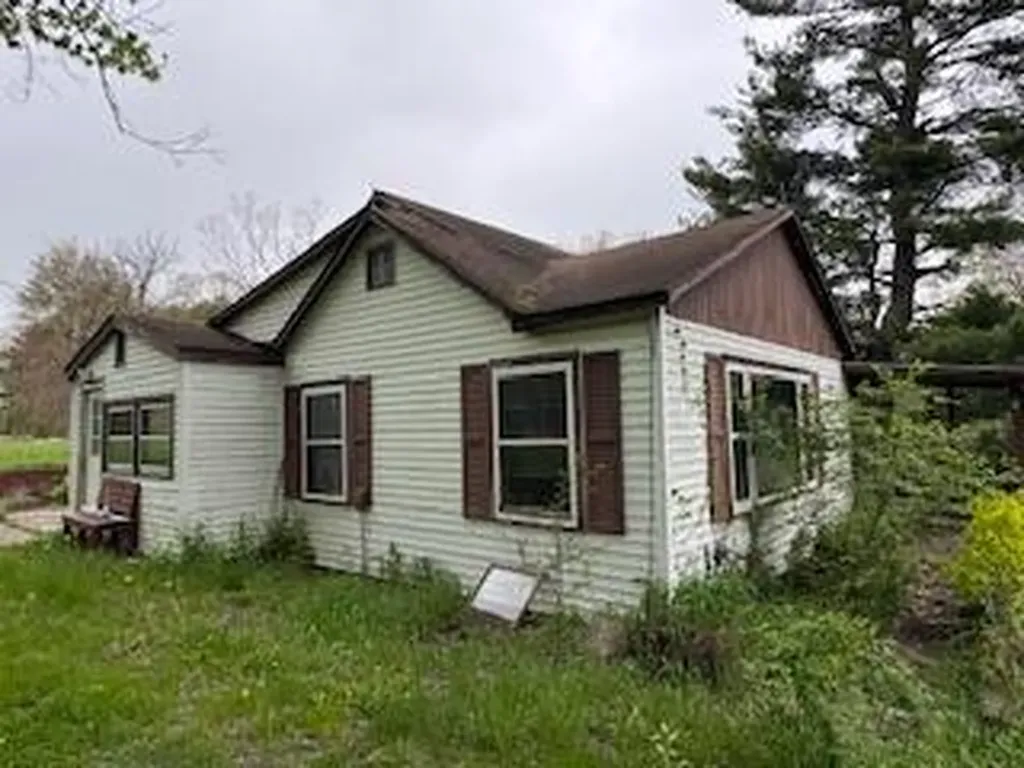 2724 N Us Highway 31 Niles Township MI 49120