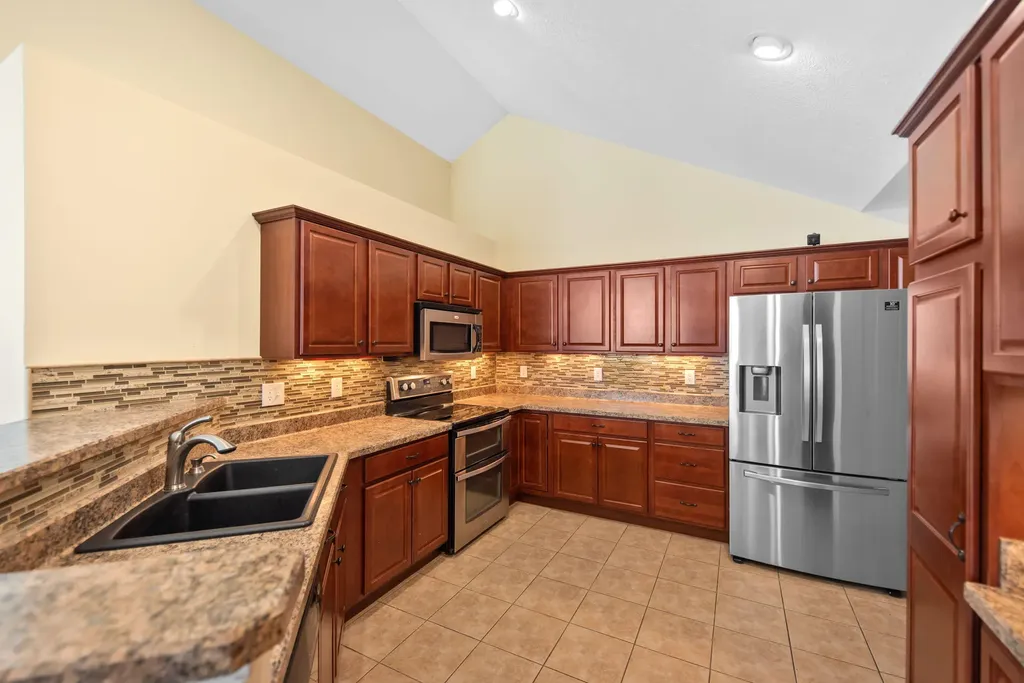 2853 Villa Lane Sodus Township MI 49022