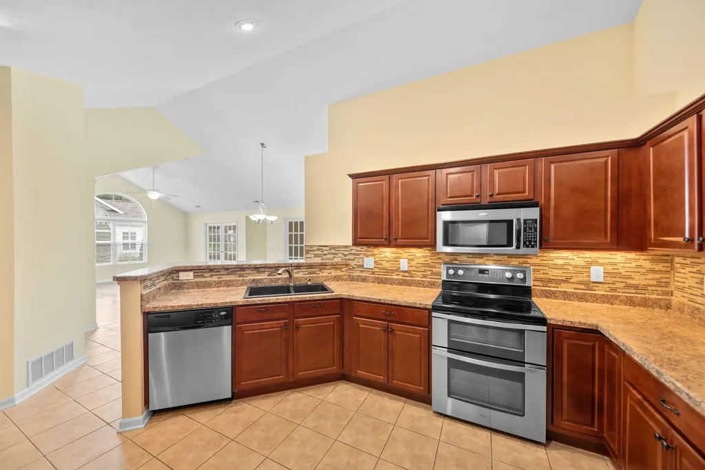 2853 Villa Lane Sodus Township MI 49022