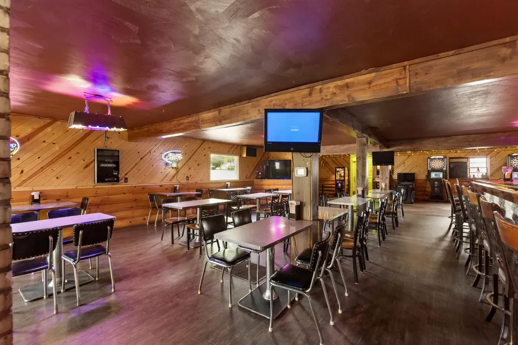 202 U.s. 12 Galien Village MI 49113