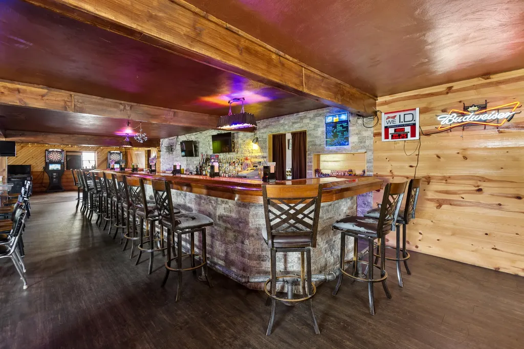 202 U.s. 12 Galien Village MI 49113