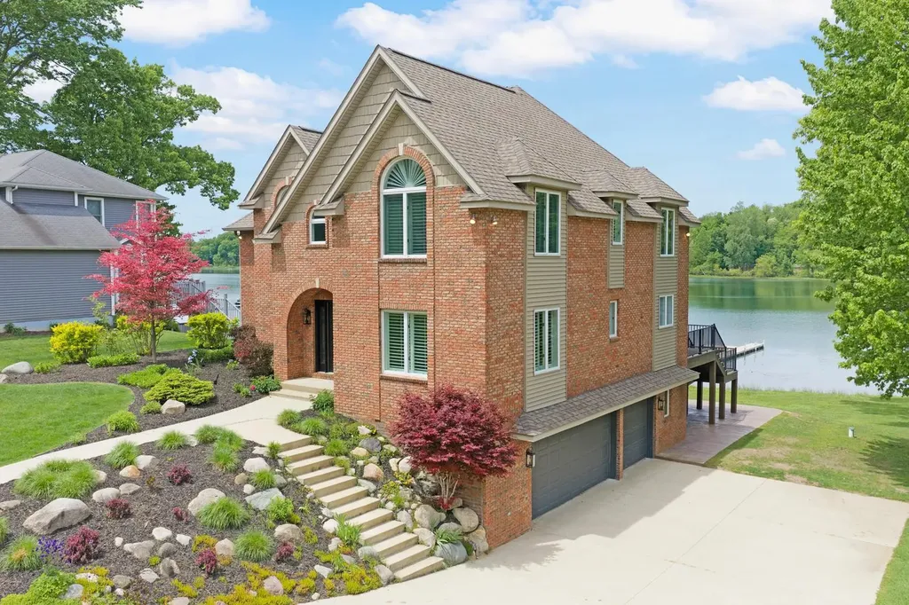 10436 Kings Point Drive Fabius Township MI 49093
