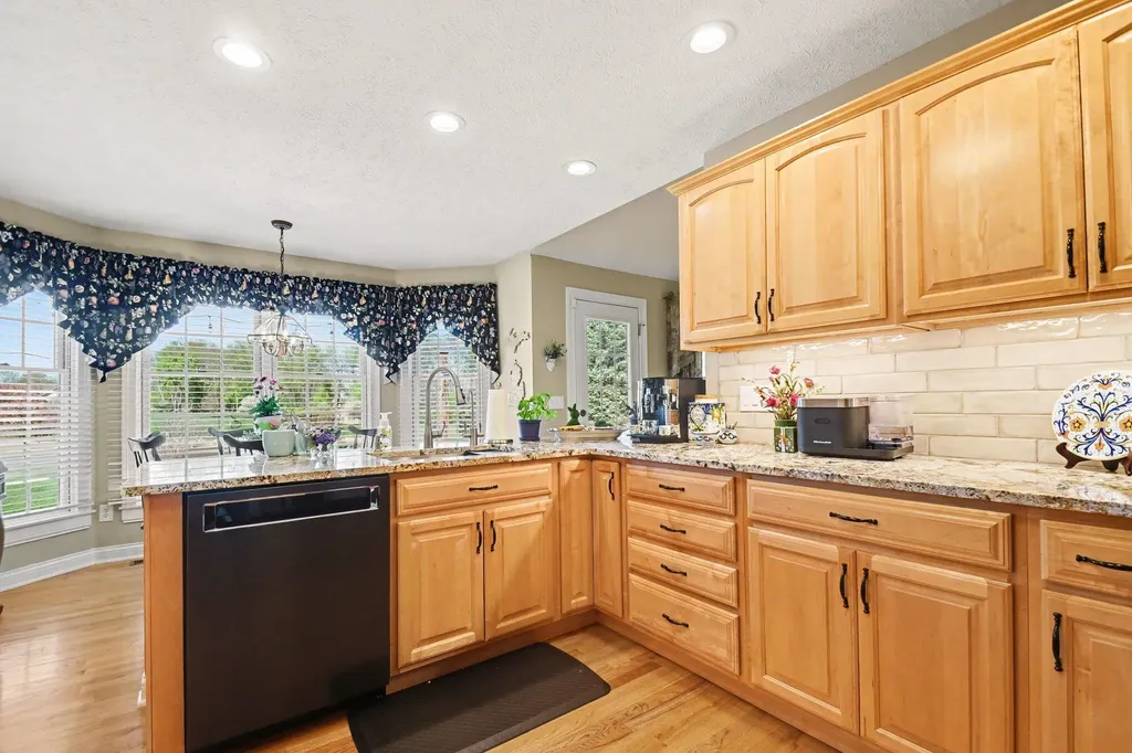 5965 Pollys Path Berrien Township MI 49103