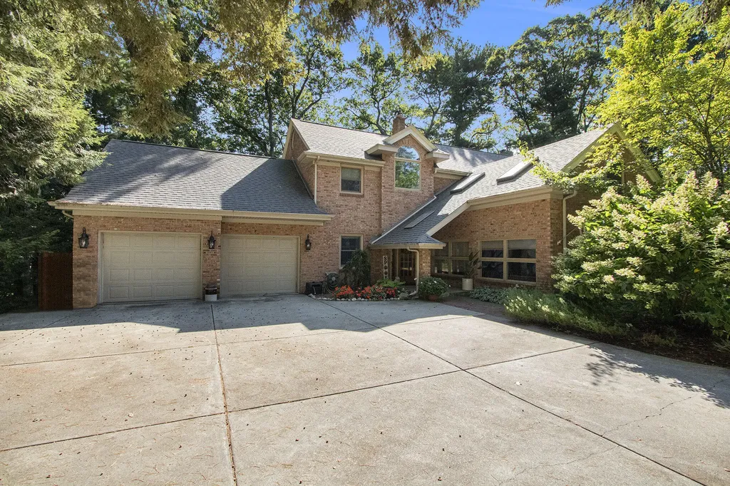 2837 Washington Avenue St. Joseph Charter Township MI 49085