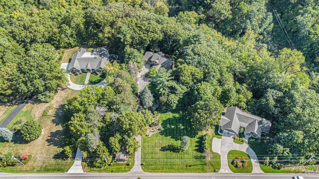 2837 Washington Avenue St. Joseph Charter Township MI 49085