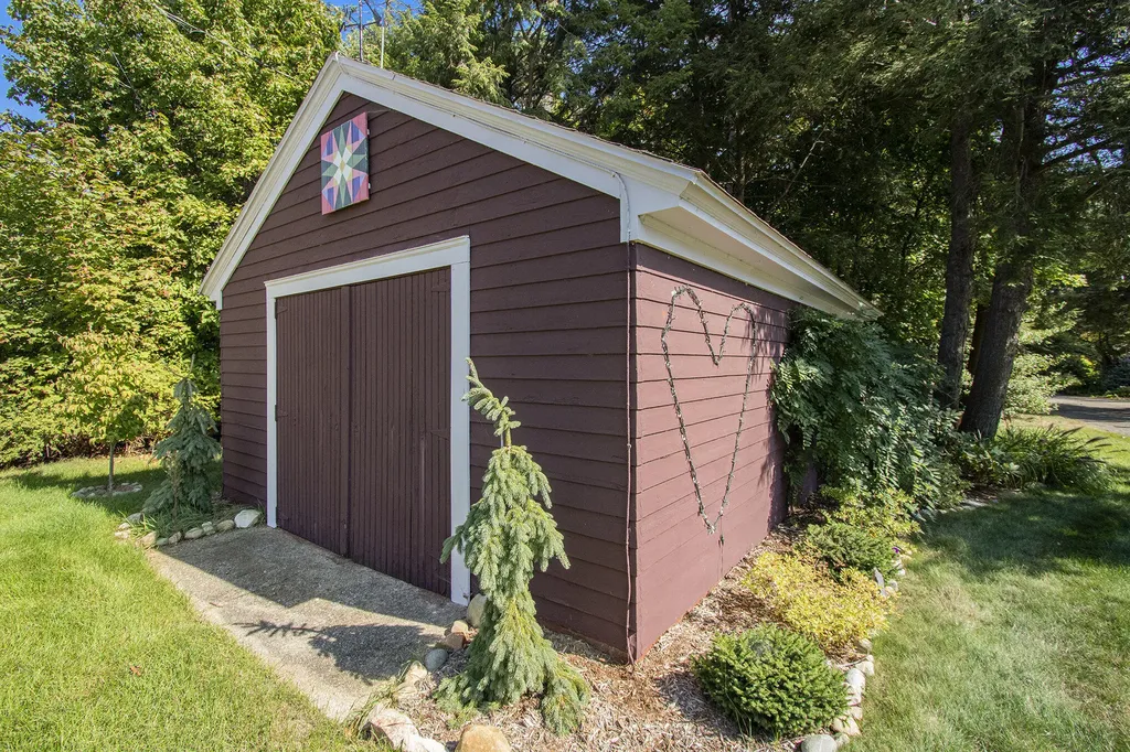 2837 Washington Avenue St. Joseph Charter Township MI 49085
