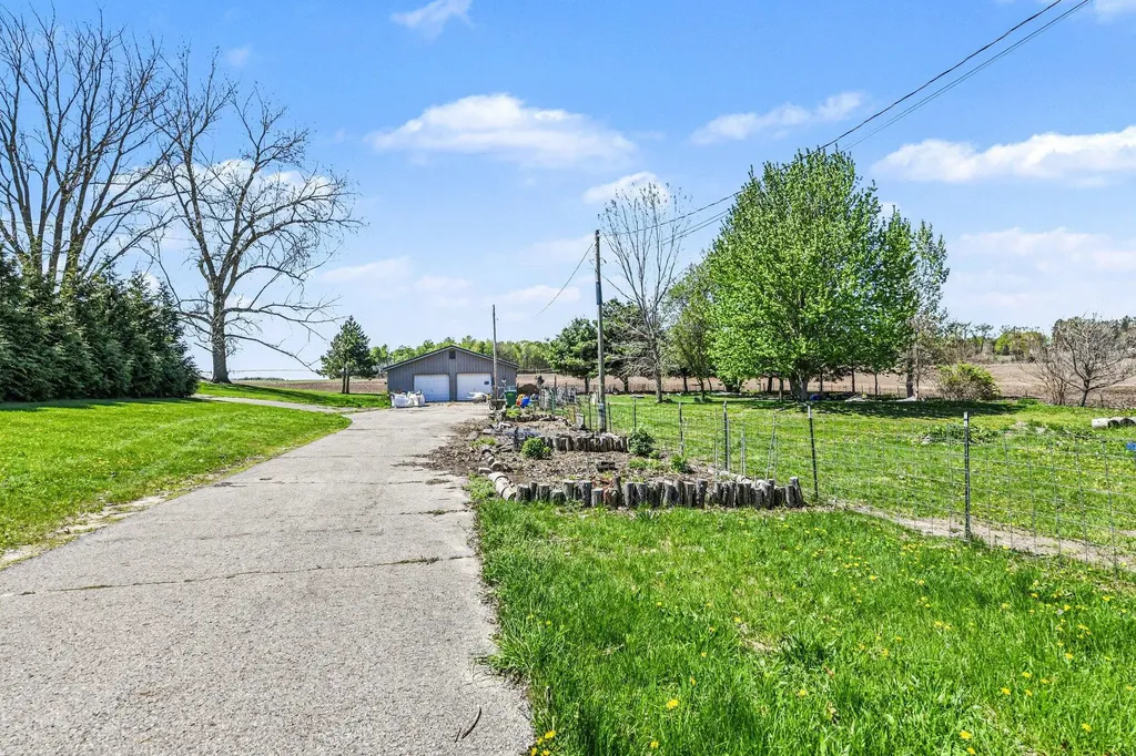 52290 Townhall Road Silver Creek Township MI 49047