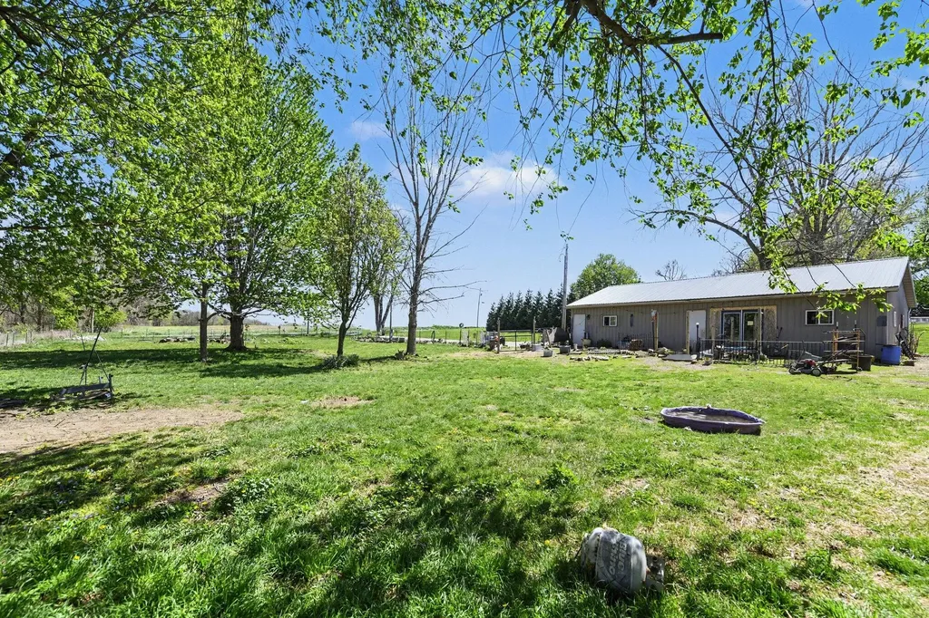 52290 Townhall Road Silver Creek Township MI 49047