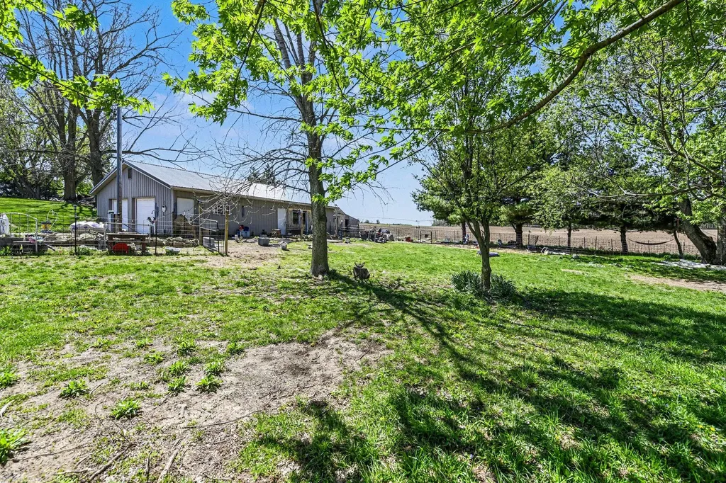 52290 Townhall Road Silver Creek Township MI 49047
