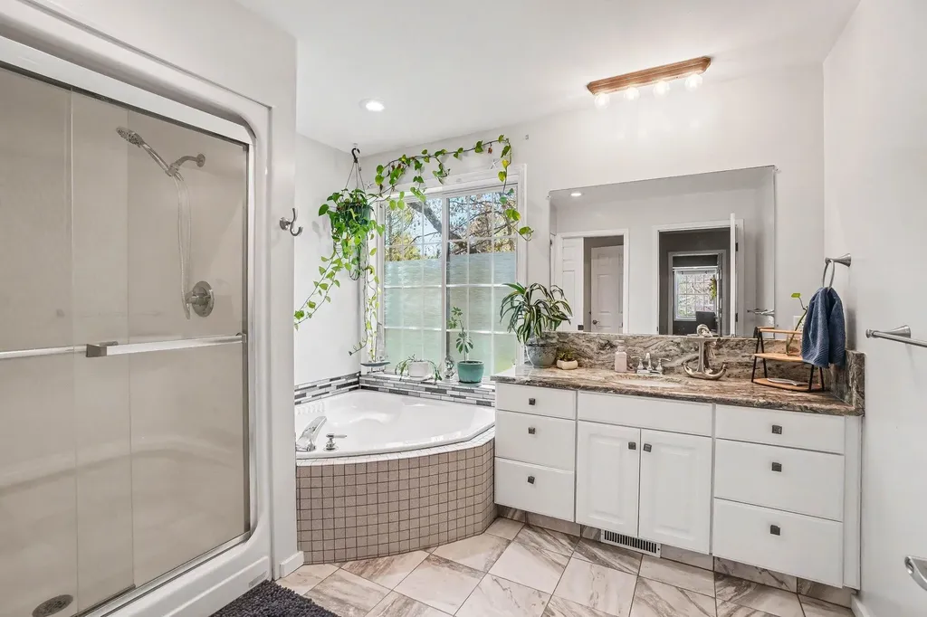 9466 Riverbend Drive Geneva Township MI 49090