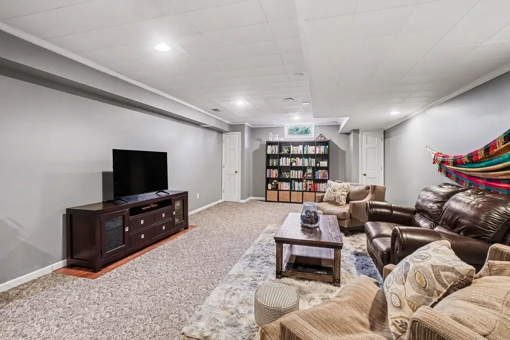 9466 Riverbend Drive Geneva Township MI 49090