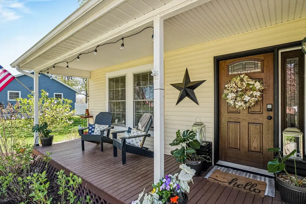 9466 Riverbend Drive Geneva Township MI 49090