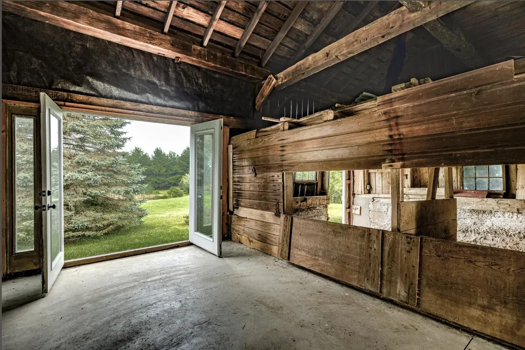 19196 Cleveland Avenue Galien Township MI 49113