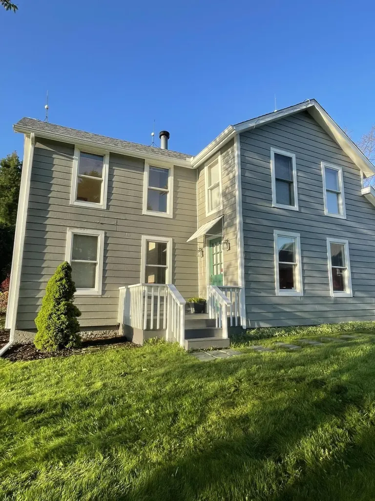 19196 Cleveland Avenue Galien Township MI 49113