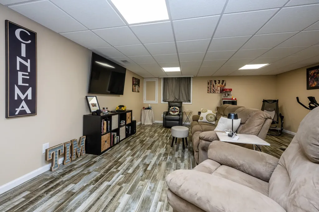 470 Augsburg Path Royalton Township MI 49085