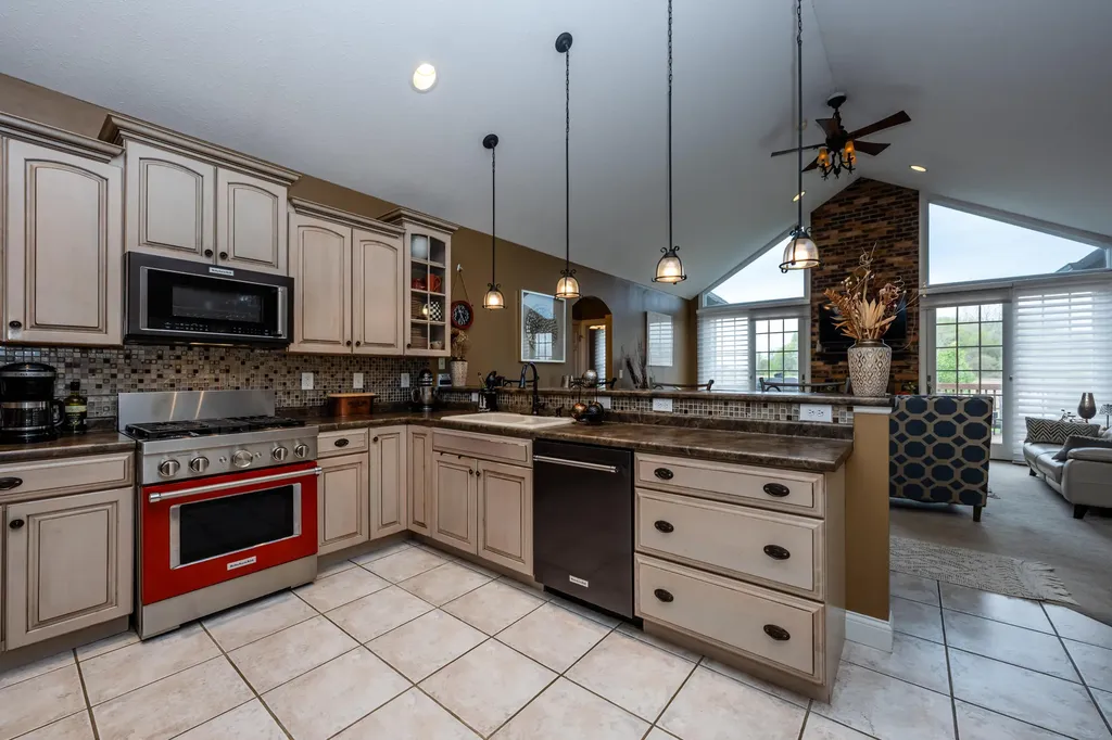 470 Augsburg Path Royalton Township MI 49085