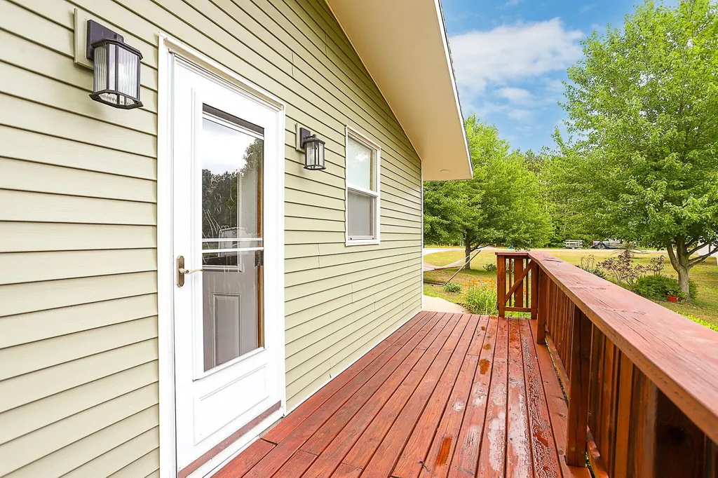 2640 67th Street Geneva Township MI 49090