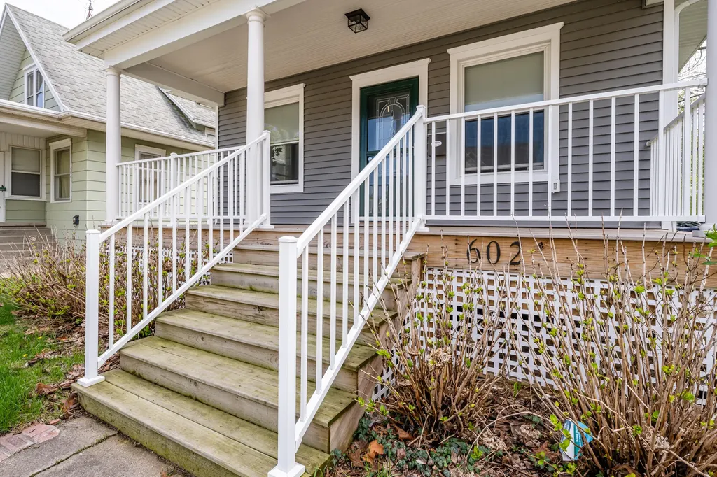 602 Howard Avenue St. Joseph City MI 49085