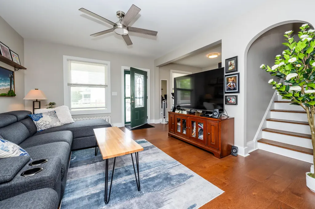 602 Howard Avenue St. Joseph City MI 49085
