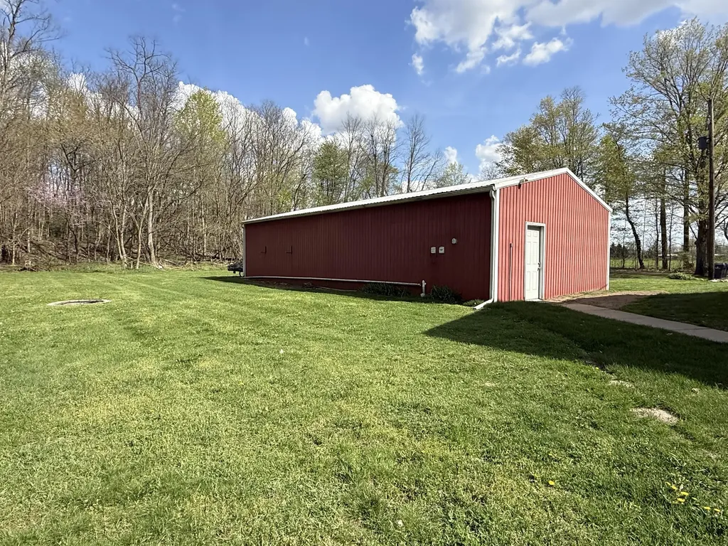 10477 S Sprinkle Road Pavilion Township MI 49097
