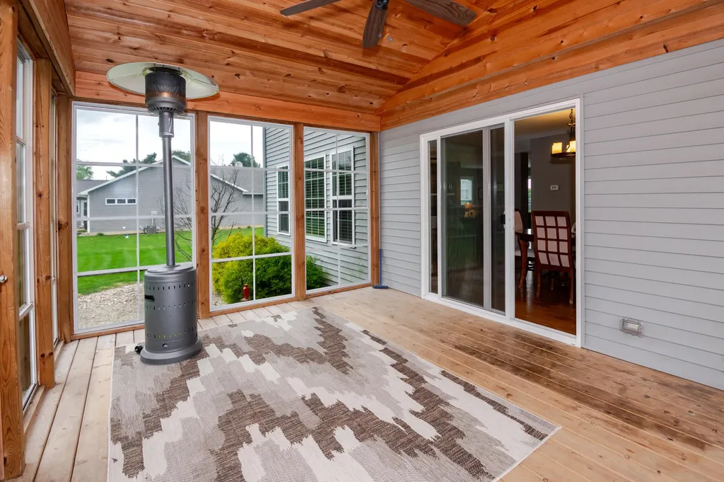 69218 Sundance Drive Ontwa Township MI 49112