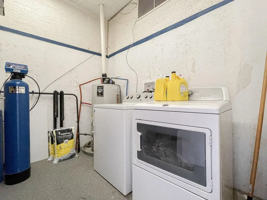 145 S Front Street Dowagiac City MI 49047