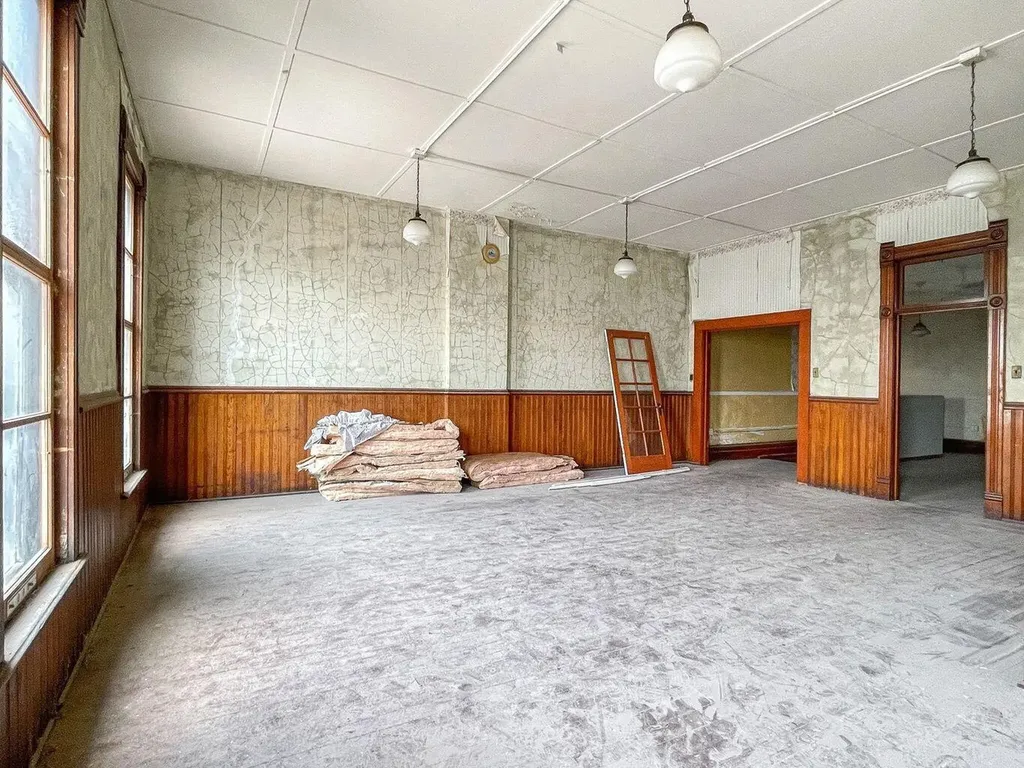 145 S Front Street Dowagiac City MI 49047
