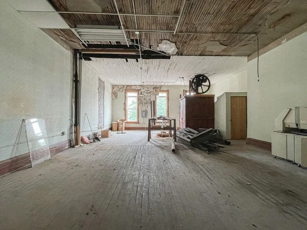 145 S Front Street Dowagiac City MI 49047