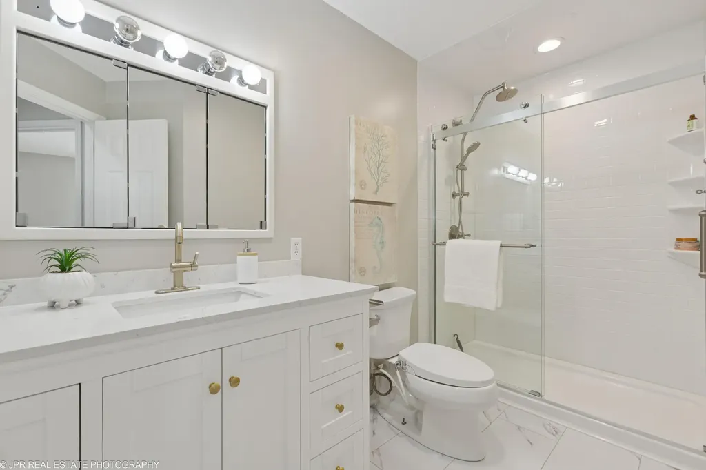 2381 Shoreham Highlands Street St. Joseph Charter Township MI 49085