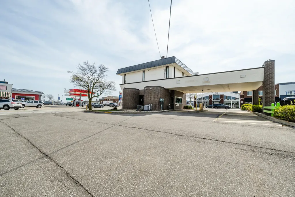 300 Main Street St. Joseph City MI 49085