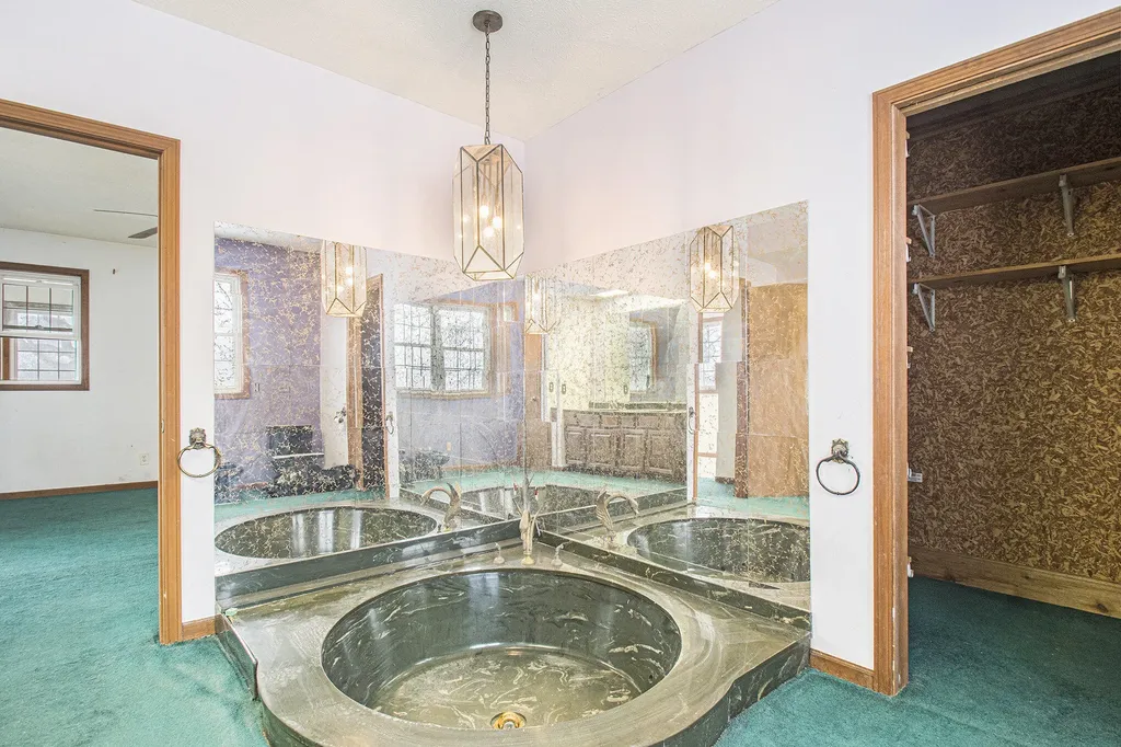 8600 Garr Road Oronoko Charter Township MI 49103