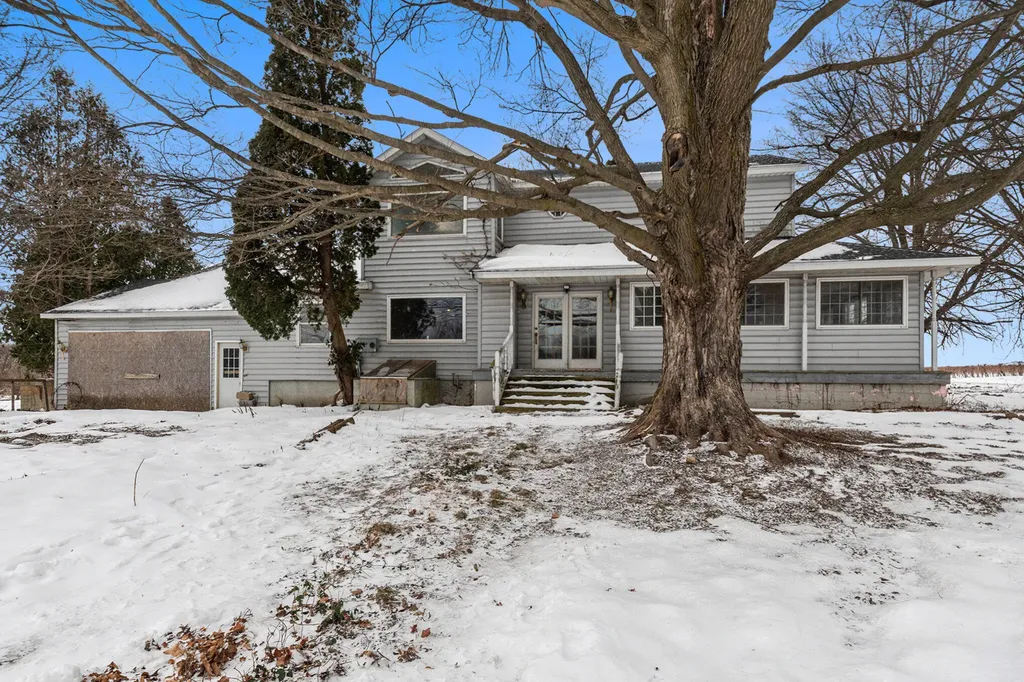 8600 Garr Road Oronoko Charter Township MI 49103