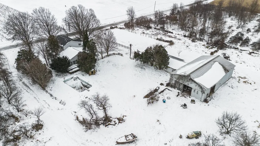 8600 Garr Road Oronoko Charter Township MI 49103