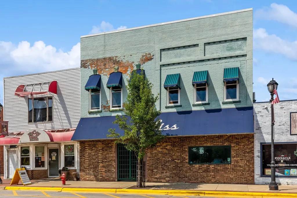 217 E Front Street Buchanan City MI 49107
