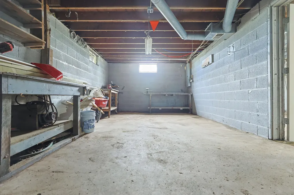 1582 Bakertown Road Bertrand Township MI 49107
